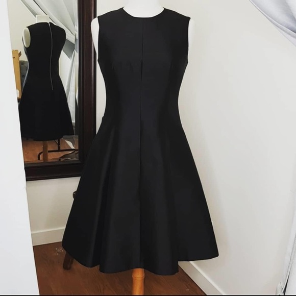 Meet your Posher, Melissa - Picture 1 of 1